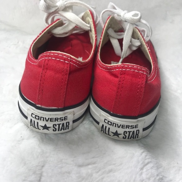Red Converse ✨ - Picture 3 of 4